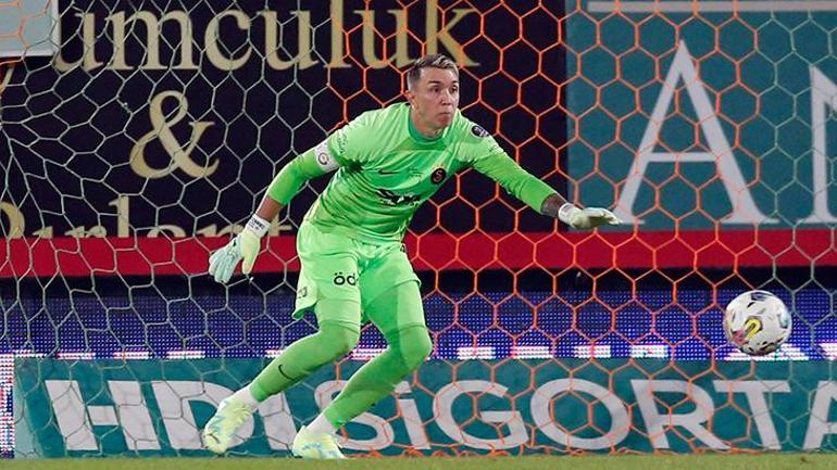 Nihat Kahveci: Herhalde sadece Muslera pozisyona girmedi