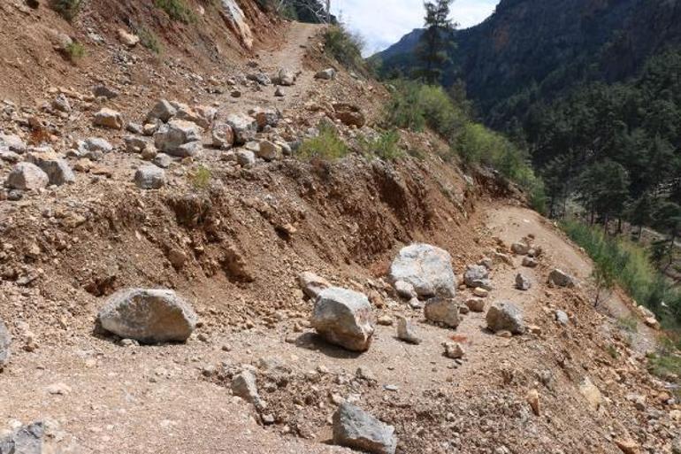 4 öğretmenin öldüğü bölgede, kayalar için çalışma