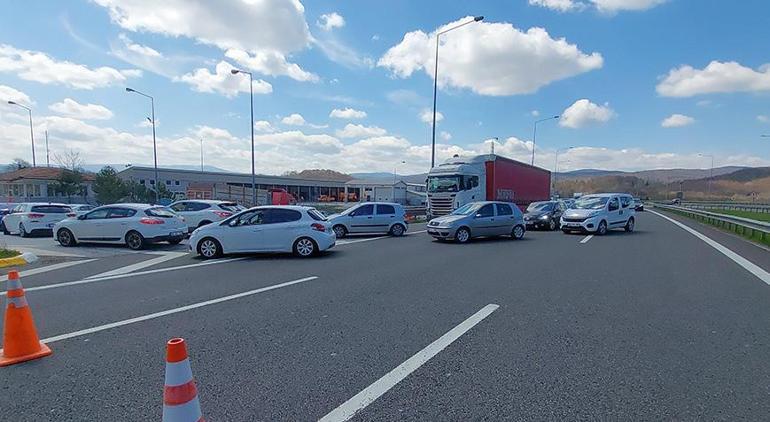 Boluda zincirleme kaza TEM Otoyolu trafiğe kapandı