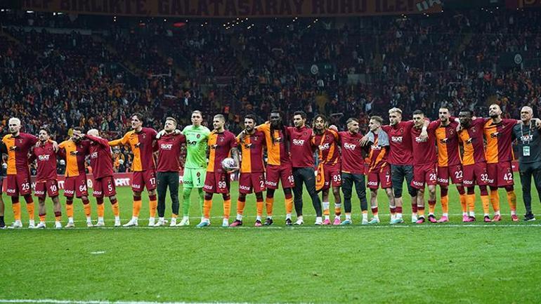 Galatasarayda Okan Buruktan Zaniolo sürprizi Karagümrük maçı için kararını verdi