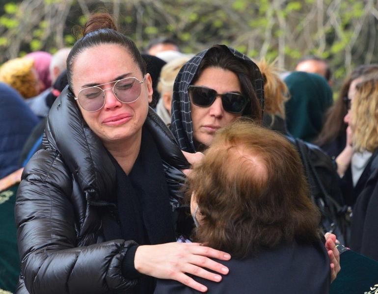 Yeliz Şar annesini andı: Şimdi her şeyimi kaybettim