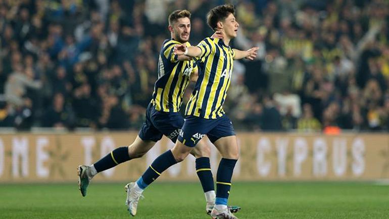 Arda Güler bir ilke imza attı Fenerbahçede Emre Mor fırtınası
