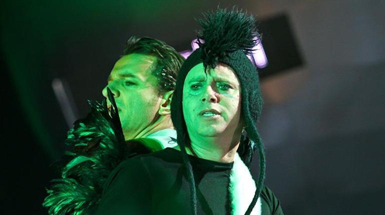 Sıkıysa Iskala 9: Depeche Mode, Cassyette, Rosalía