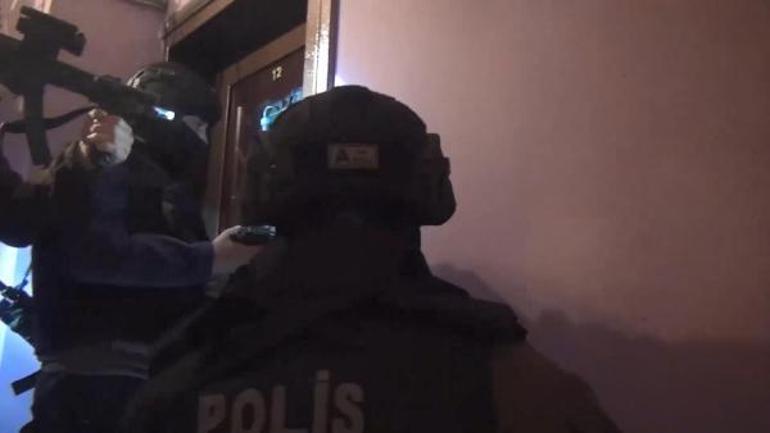 Son dakika: AK Parti binasına ateş edilmesiyle ilgili 2 kişi tutuklandı