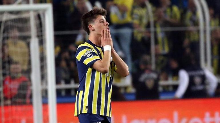 Fenerbahçede Arda Gülere bir dev talip daha Canlı izlediler, rapor ettiler