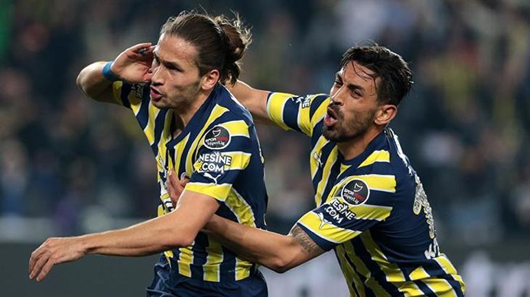 Fenerbahçeden iç transfer hamlesi Miha Zajc beklenirken sürpriz imza