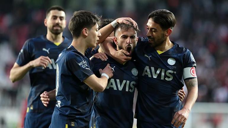 Sivasspor - Fenerbahçe maçı sonrası Ferdi Kadıoğlu çıkışı: Futbol adına tam bir ihanet