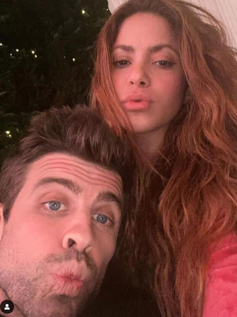 Shakiranın kardeşi Tonino Mebarak ile Gerard Pique yumruk yumruğa kavga etti