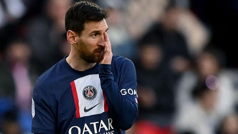 Paris Saint Germainde Lionel Messi ilk kez konuştu Kulübün kararını bekliyorum