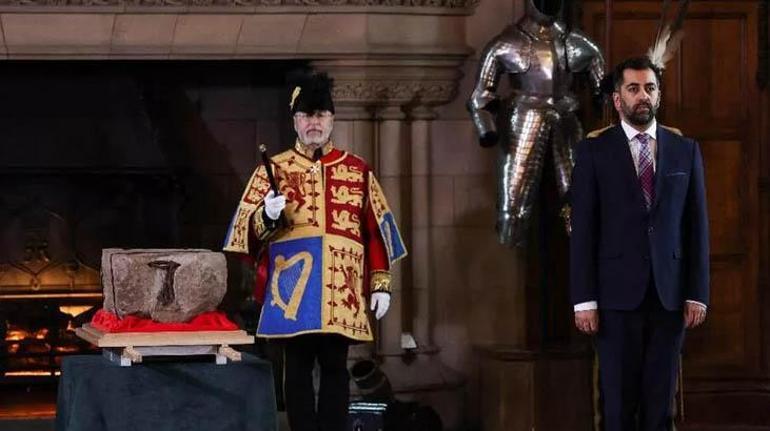 70 yıl sonra ilk defa ortaya çıktı Kral Charlesın Kader Taşı