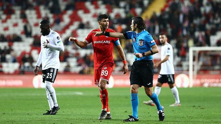 Antalyaspor - Beşiktaş maçı sonrası Bilal Meşeden çarpıcı yorum Kronikleşmiş bir zaafı var