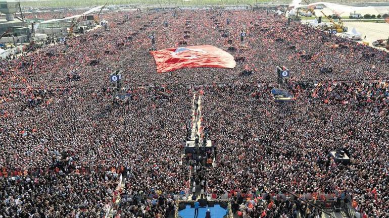 Erdoğan Atatürk Havalimanı’ndaki mitingde konuştu: İstanbul kendine yakışanı biliyor