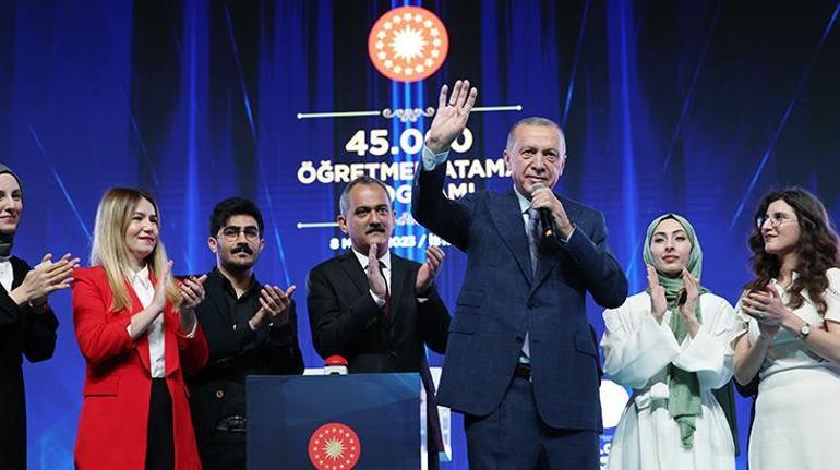 45 bin öğretmen ataması yapıldı Cumhurbaşkanı Erdoğandan önemli açıklamalar