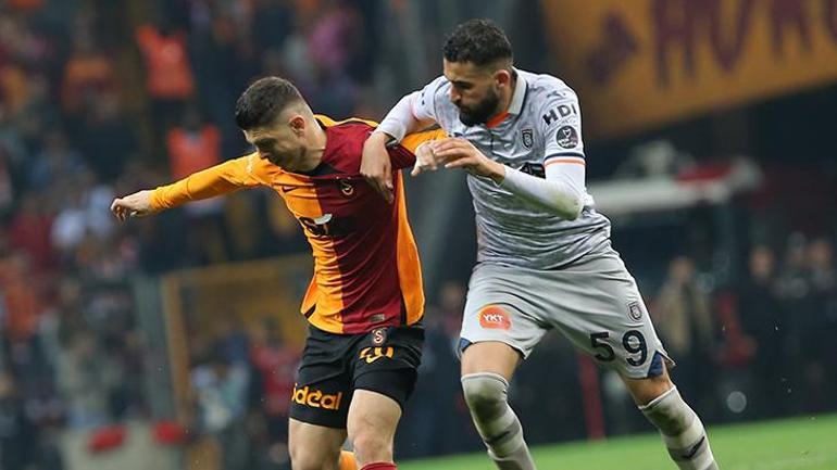 Galatasarayın yıldızını eleştirdi İki haftadır resmen sallanıyor