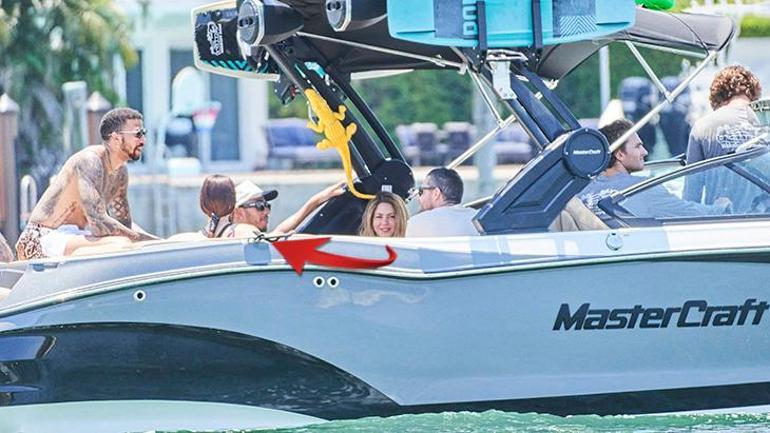 Shakira ve Hamilton aşkı resmileşti Teknede yakalandılar
