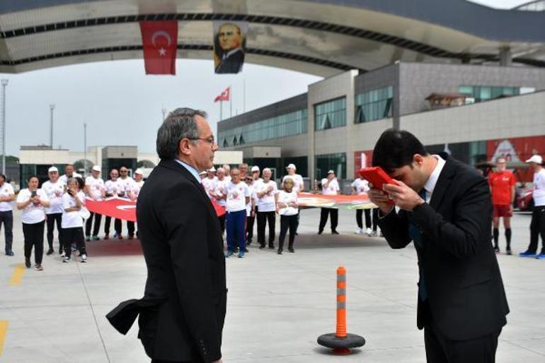 Atatürkün doğduğu evin bahçesinden alınan toprak, Türkiyede