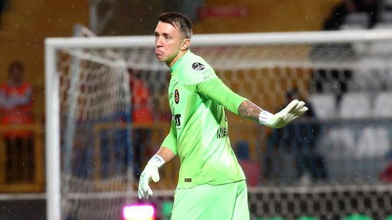 Necati Ateşten Fernando Muslera yorumu Sahada mıydı belli değil