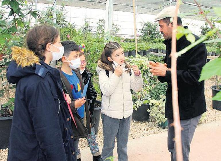 ‘İsteğimiz köye 3 km’lik asfalt’