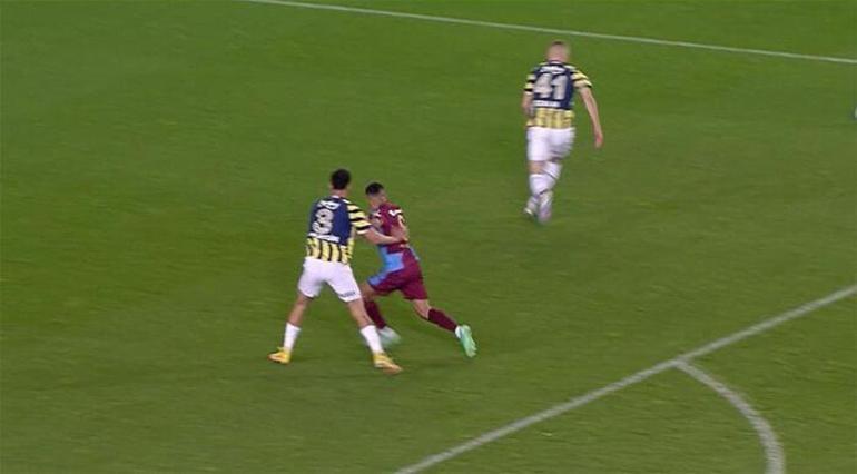 Fenerbahçe - Trabzonspor maçında tartışmalı pozisyon Penaltıda İhlal var mı