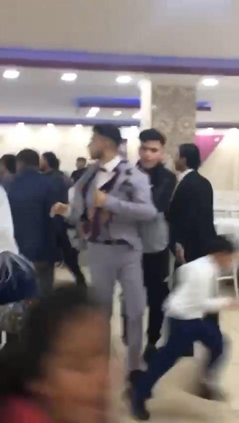 Kız ve erkek tarafı birbirine girdi Düğün iptal oldu