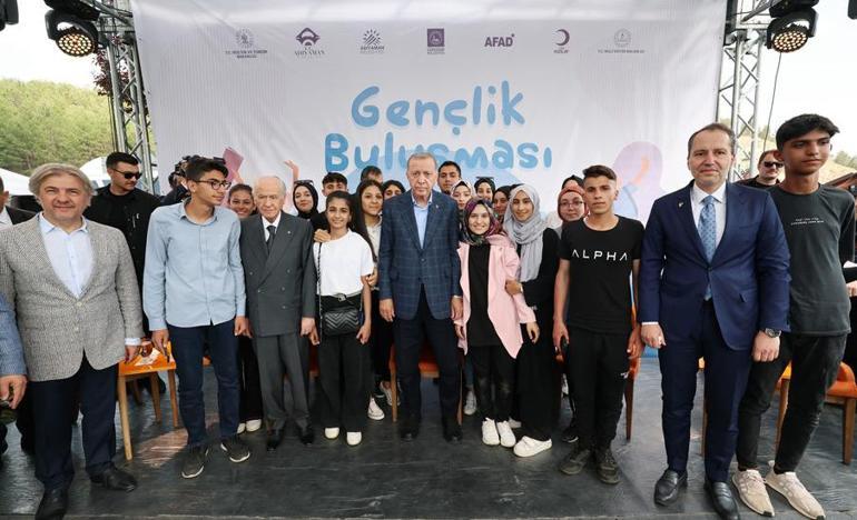 Cumhurbaşkanı Erdoğandan deprem bölgesine yatırım müjdesi