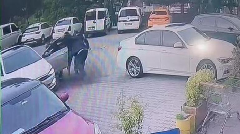 Esenyurtta otoparktaki otomobille cinayetin güvenlik kamerası görüntüleri ortaya çıktı