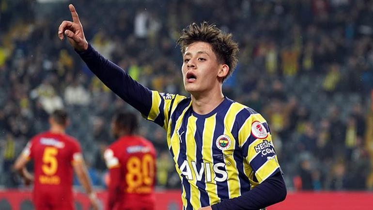 Fenerbahçenin genç yeteneği Arda Gülere sürpriz talip Barcelona ve Real Madrid derken ters köşe