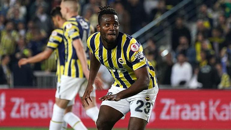 Sivasspor maçını tribünde izlediler Fenerbahçeli Batshuayiye transfer kancası