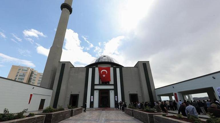 Diyanet İşleri Başkanı Erbaş, Çankırıda cami açılışına katıldı