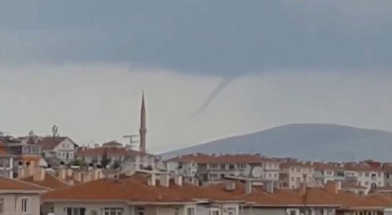 Son dakika...Başkent felaketi yaşıyor Hortum ve sağanak sonrası Valilik’ten flaş açıklama