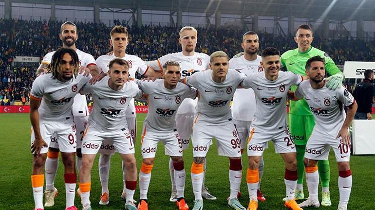 Dünya basını Galatasarayın şampiyonluğunu konuşuyor: Fenerbahçe derbisi öncesi taç giydi