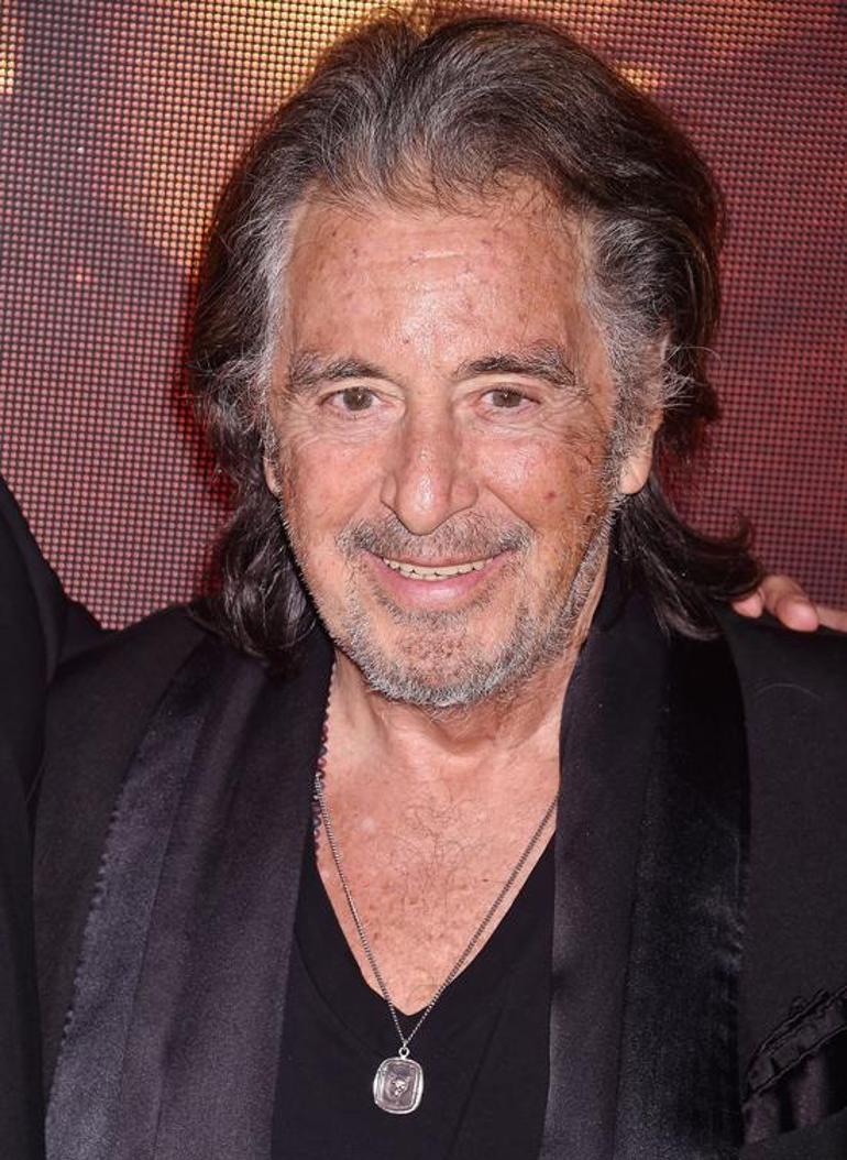 Al Pacino 83 yaşında baba oluyor 29luk sevgilisi hamile