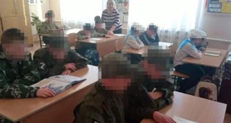 Ruslar 19 bin çocuğu kaçırdı Anneler zorla evlatlık verilen çocuklarının peşinde