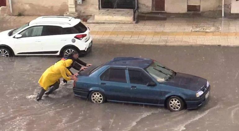 245 ev ve iş yerini su basan Çorumda, hasar tespiti başlatıldı