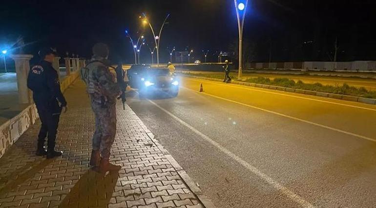 Erzincanda çeşitli suçlardan aranan çok sayıda şüpheli yakalandı