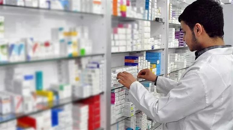 Herkesi zehirleyen hata Çöpe atılan ilaçlar soframıza kadar geliyor