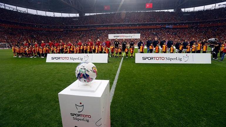 Galatasaray-Fenerbahçe derbisinde Mauro Icardi tarihe geçti 11 yıl sonra bir ilk