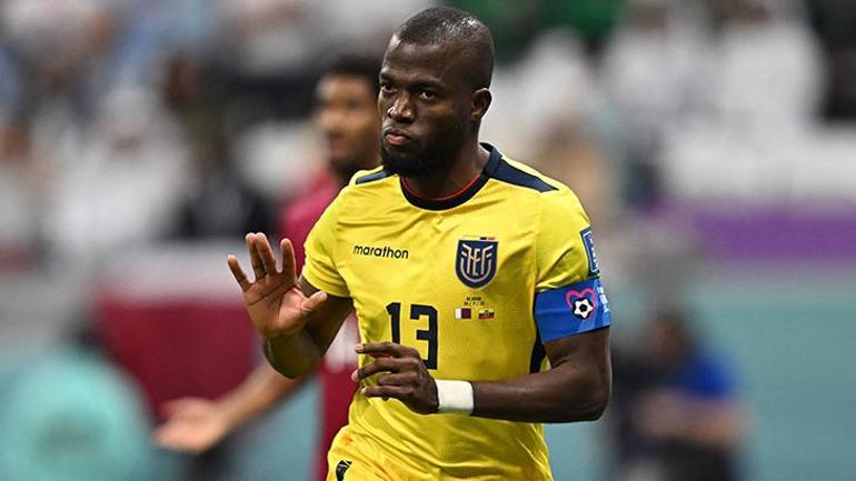 Enner Valencia imzayı atıyor Transfer için tarih verdiler