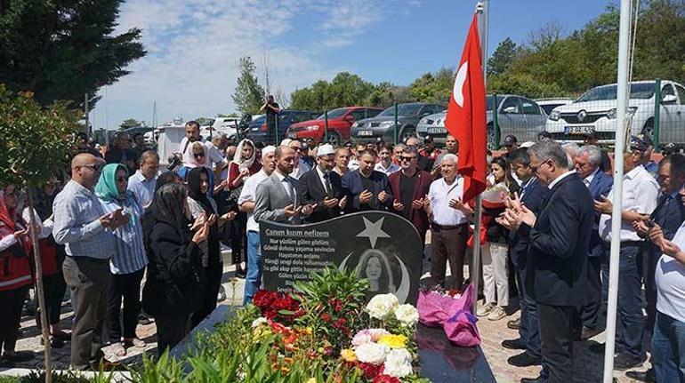 Şehit polis memuru Nefize Çetin Özsoy, mezarı başında anıldı