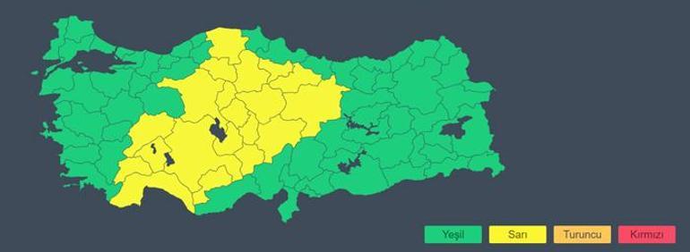 Meteoroloji yeni raporu yayımladı Ankara dahil 20 ile sağanak yağış uyarısı