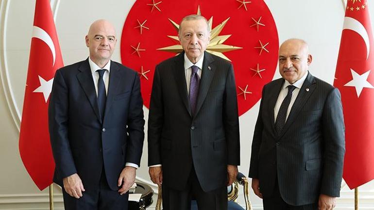Cumhurbaşkanı Erdoğan, FIFA ve UEFA Başkanlarını Kabul Etti