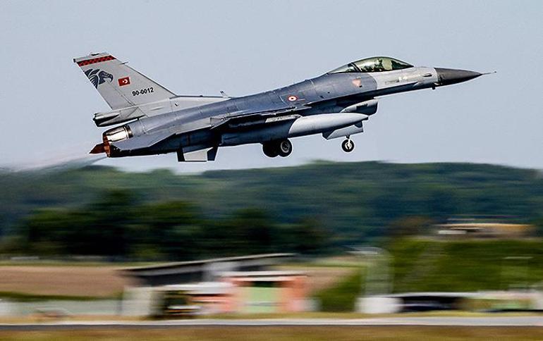 NATO tarihinin en büyüğü Almanya hava sahası kapanıyor