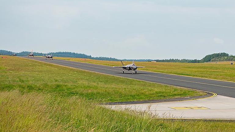 NATO tarihinin en büyüğü Almanya hava sahası kapanıyor