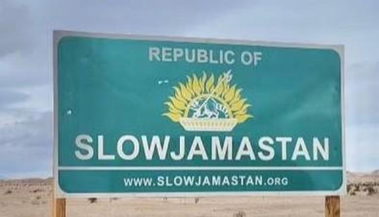 ABDnin göbeğinde ülke kurdu: Slowmajastan