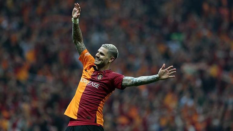 Maurizio Sarriden sürpriz kanca Galatasaraylı yıldıza talip oldu