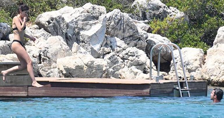 Pınar Deniz-Kaan Yıldırım çiftinin aşk dolu Bodrum tatili