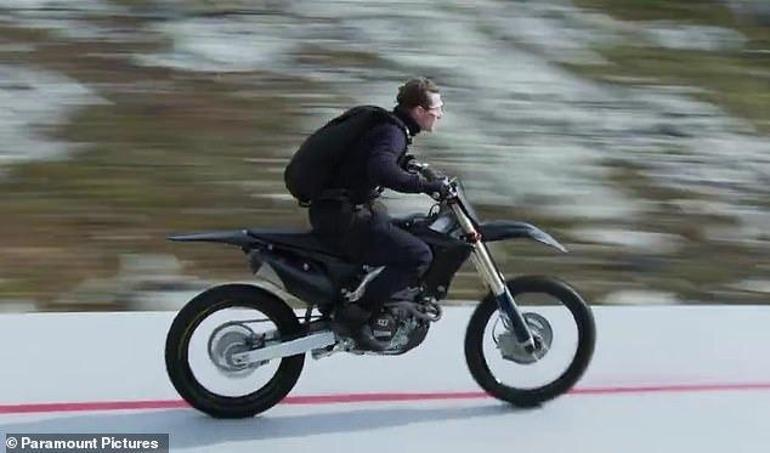 Film için motosikletten atlamıştı Tom Cruisedan Görevimiz Tehlike itirafı