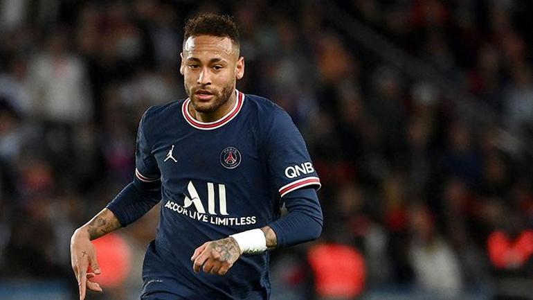 Neymar, hamile sevgilisini aldattı Sosyal medyadan itiraf etti