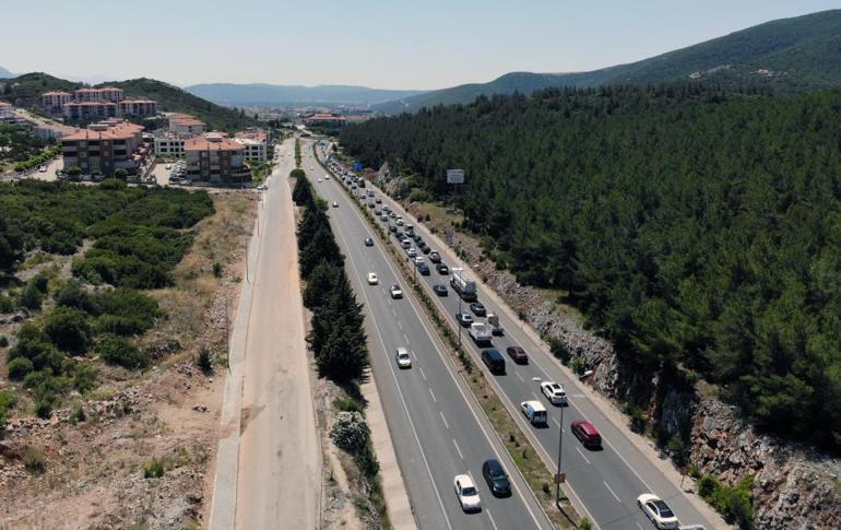 Bayram göçü başladı: Bazı noktalar kilit