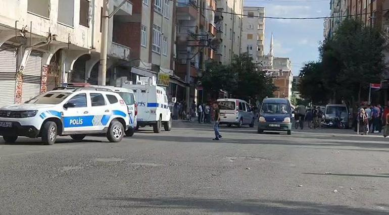 Diyarbakır’da iki grup birbirine girdi 5 yaralı var